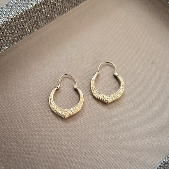 Jewelry - Vintage 14k Gold Earrings